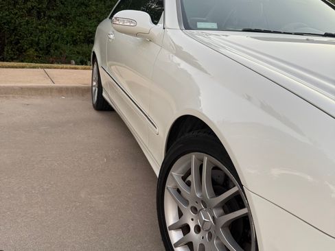 Used 2009 Mercedes-Benz CLK 350 Coupe image 8