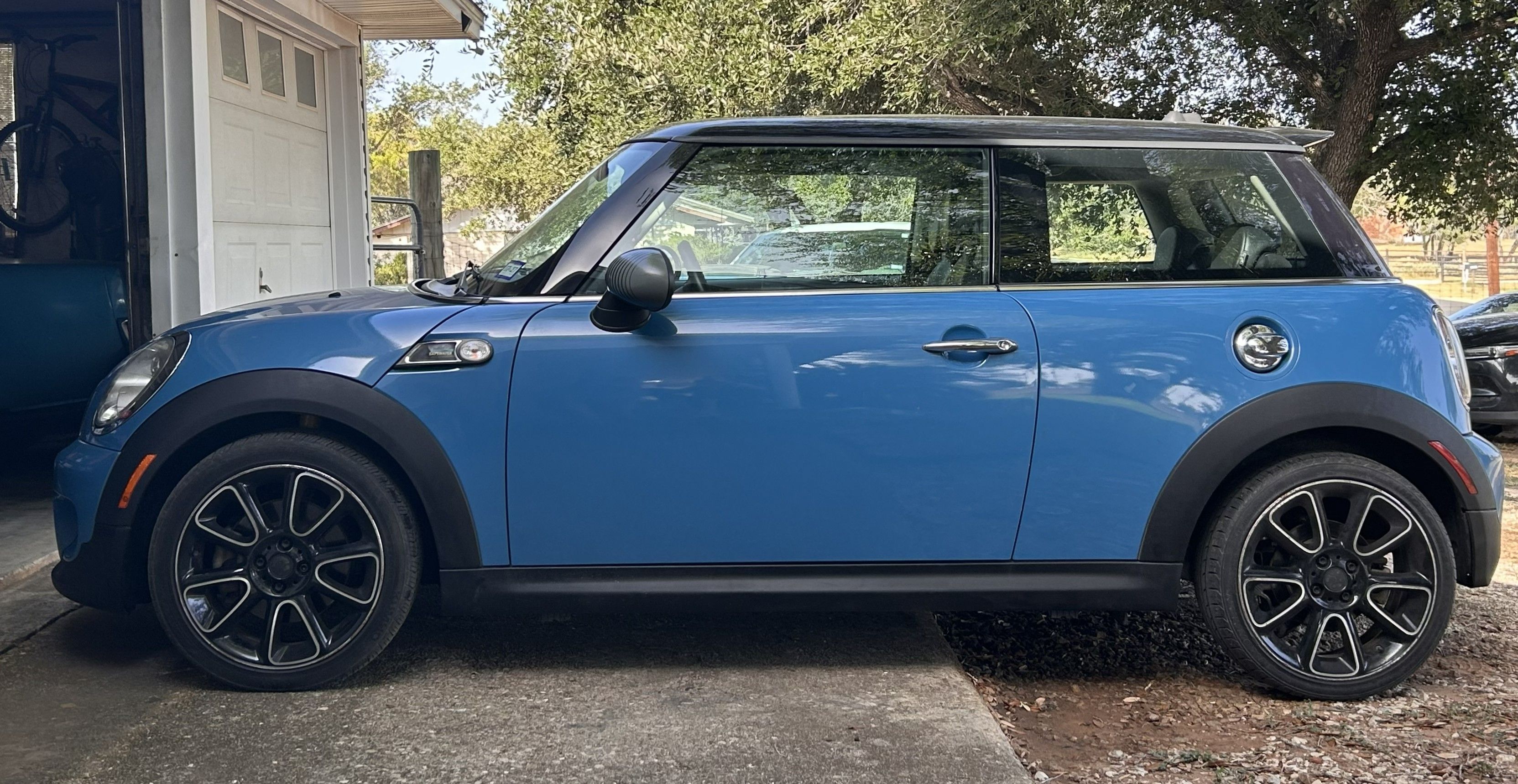 Used 2013 MINI Cooper S FWD image 5