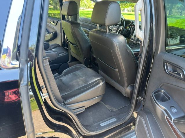 Used 2019 GMC Yukon SLT AWD/4WD image 12