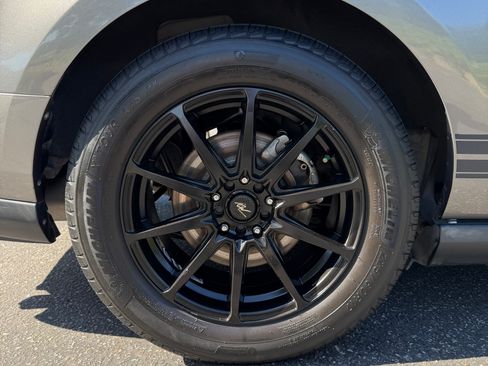 Used 2011 Ford Mustang Premium w/ 201A Rapid Spec Order Code RWD image 15