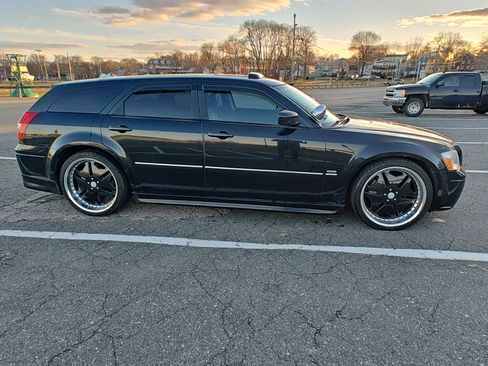 Used 2005 Dodge Magnum R/T w/ Convenience Group II image 5