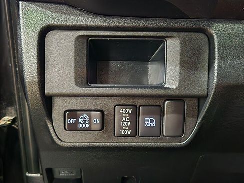 Used 2019 Toyota Tacoma TRD Off-Road image 22