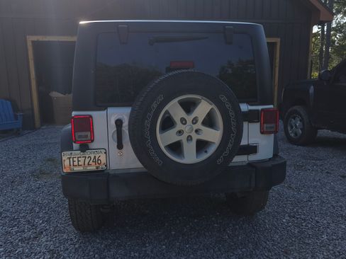 Used 2016 Jeep Wrangler Sport w/ Quick Order Package 24S image 4