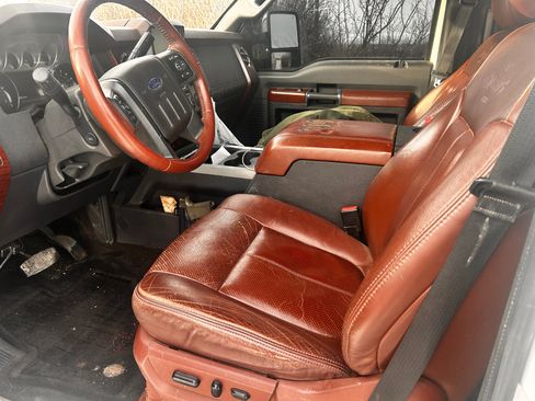 Used 2014 Ford F350 King Ranch w/ King Ranch w/Chrome Package image 10