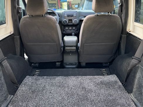 Used 2014 Jeep Wrangler Sport image 16