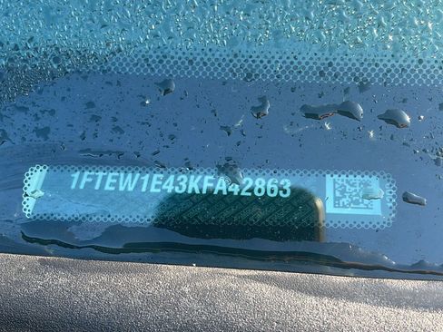 Used 2019 Ford F150 Lariat image 8