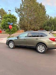 Used 2015 Subaru Outback 2.5i Premium AWD/4WD image 5