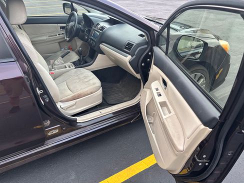 Used 2013 Subaru Impreza 2.0i Sport Premium image 13