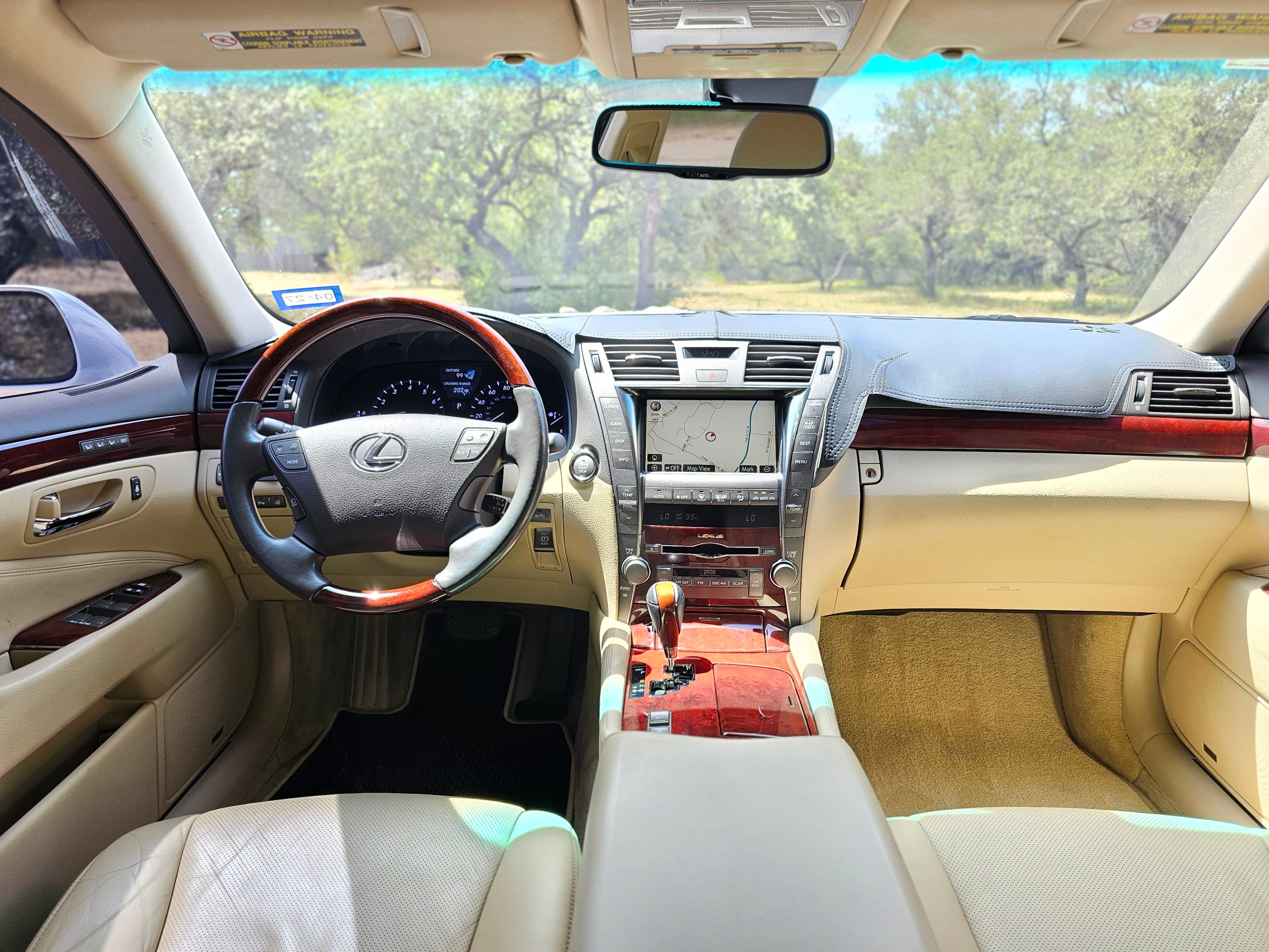 Used 2008 Lexus LS 460 RWD image 10