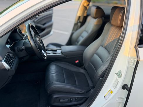 Used 2020 Honda Accord EX-L image 10