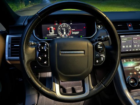 Used 2021 Land Rover Range Rover Sport SE AWD/4WD image 22