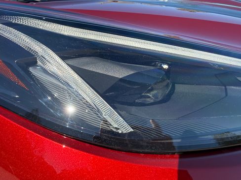 Used 2021 Chevrolet Corvette Stingray Premium Conv w/ Z51 Performance Package image 31