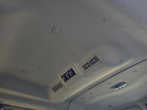 Used 2017 Chevrolet Express 2500 LS image 29