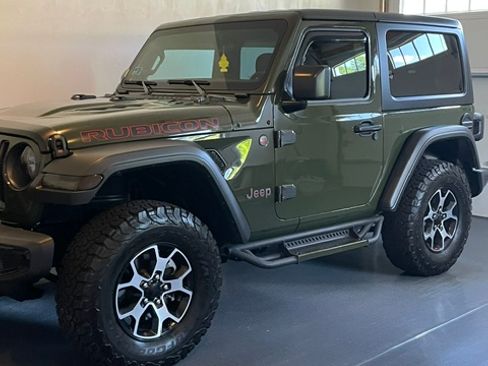 Used 2021 Jeep Wrangler Rubicon w/ Cold Weather Group AWD/4WD image 15