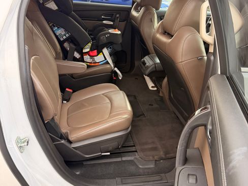 Used 2016 GMC Acadia SLT FWD image 12