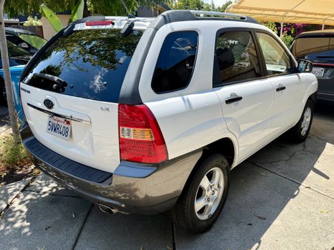 Used 2007 Kia Sportage LX FWD image 4