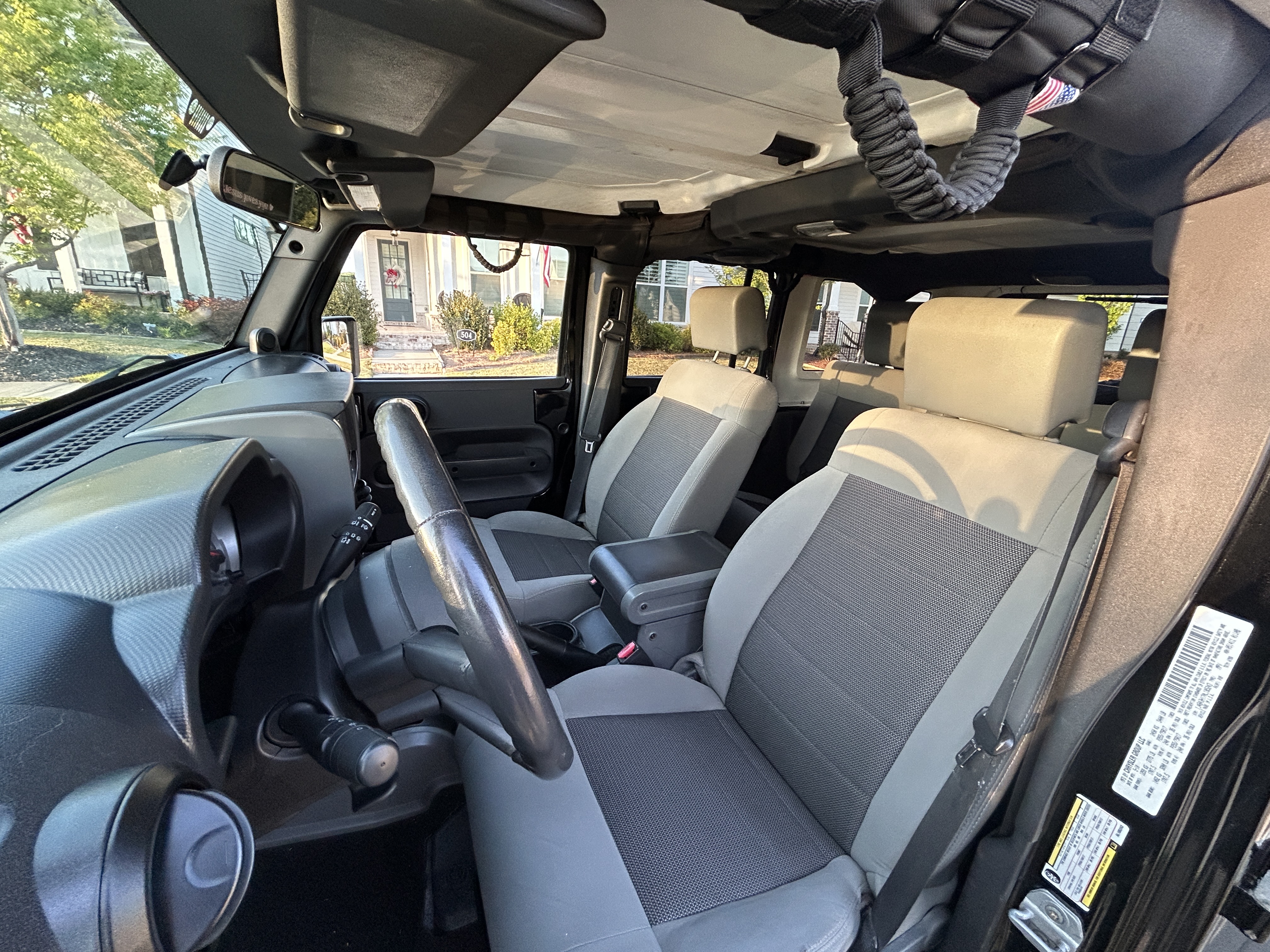 Used 2010 Jeep Wrangler Unlimited Sport AWD/4WD image 13