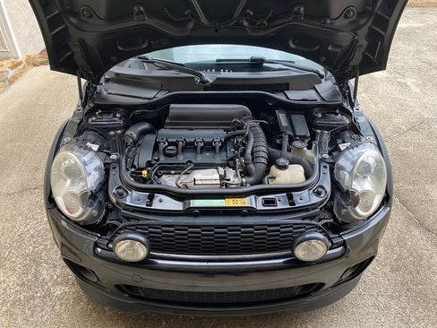 Used 2010 MINI Cooper Clubman S image 10