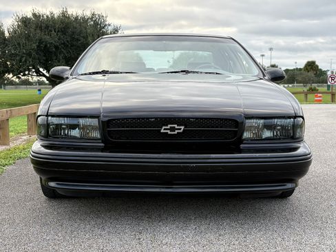 Used 1996 Chevrolet Impala SS image 8