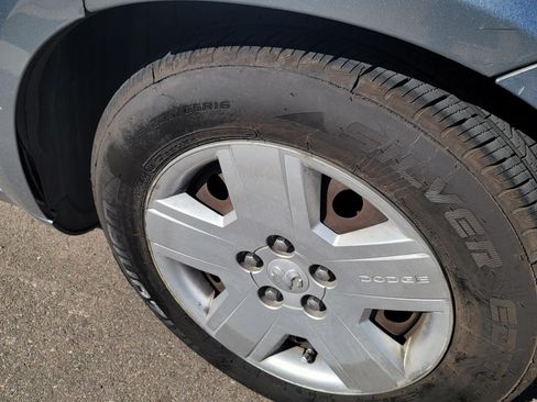 Used 2008 Dodge Avenger SE image 15