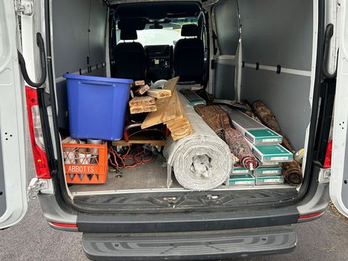 Used 2021 Mercedes-Benz Sprinter 1500 image 8