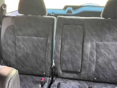 Used 2004 Honda CR-V EX image 12