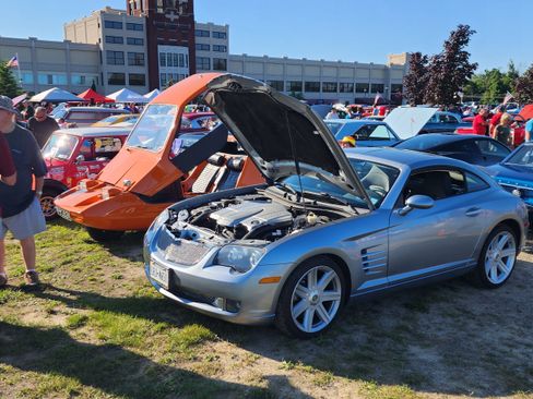 Used 2005 Chrysler Crossfire Limited image 5