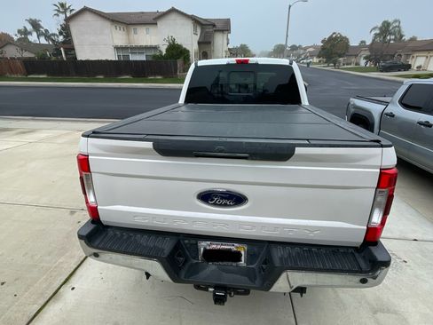 Used 2017 Ford F250 Lariat w/ Lariat Ultimate Package image 14