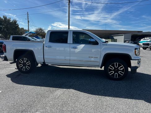 Used 2017 GMC Sierra 1500 SLT w/ SLT Preferred Package image 1