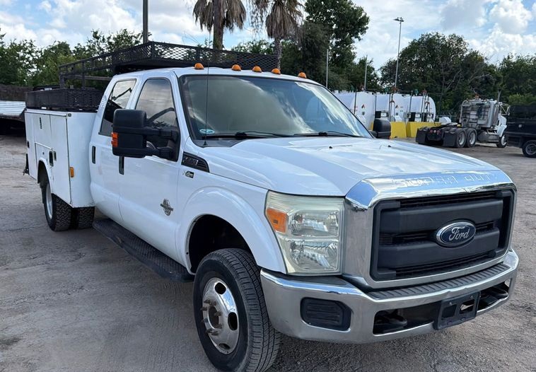 Used 2015 Ford F350 XL w/ Power Equipment Group AWD/4WD image 11