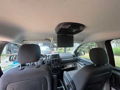 Used 2008 Dodge Grand Caravan SE image 5