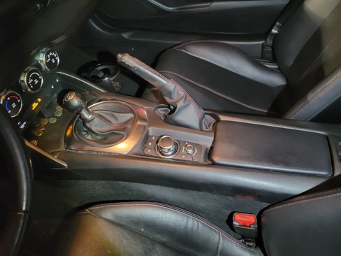 Used 2017 MAZDA MX-5 Miata RF Grand Touring image 15