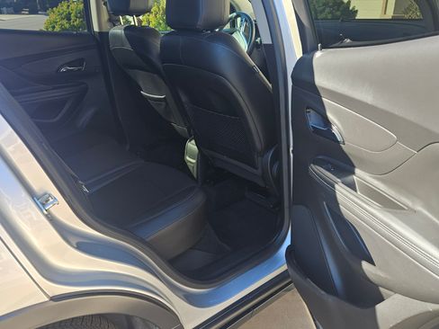 Used 2017 Buick Encore Preferred image 9