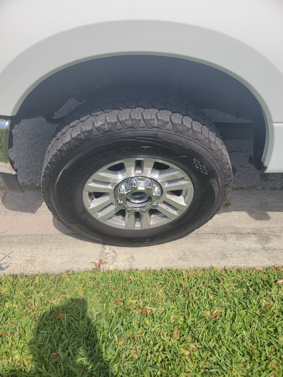 Used 2019 Ford F250 XLT AWD/4WD image 14