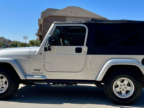 Used 2006 Jeep Wrangler Unlimited image 14