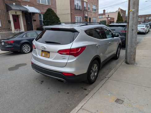 Used 2016 Hyundai Santa Fe Sport w/ Option Group 02 image 4