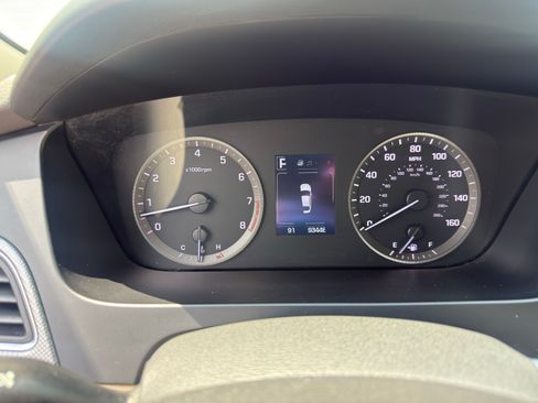Used 2017 Hyundai Sonata SE FWD image 4