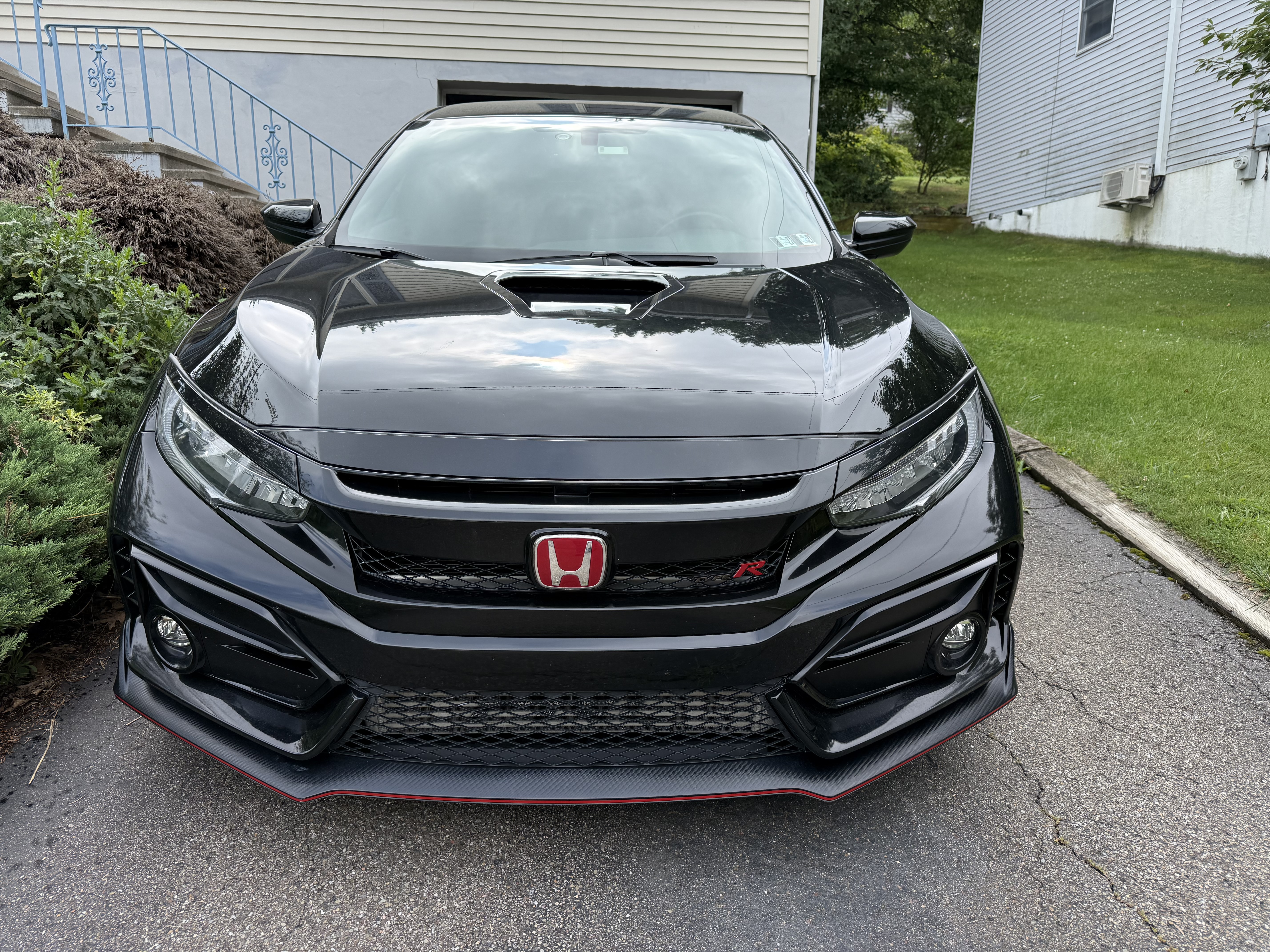 Used 2019 Honda Civic Type R image 1