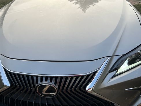 Used 2019 Lexus ES 350 w/ Premium Package image 14