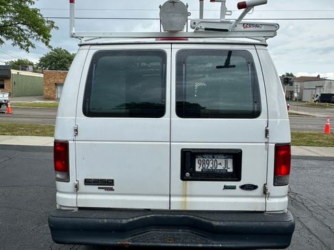 Used 2014 Ford E-250 and Econoline 250 RWD image 5