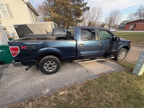 Used 2014 Ford F150 XLT w/ Equipment Group 302A Luxury image 6