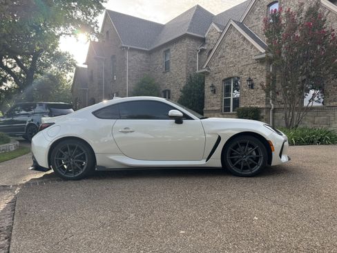 Used 2023 Subaru BRZ Limited RWD image 10