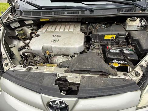 Used 2008 Toyota Sienna LE image 4