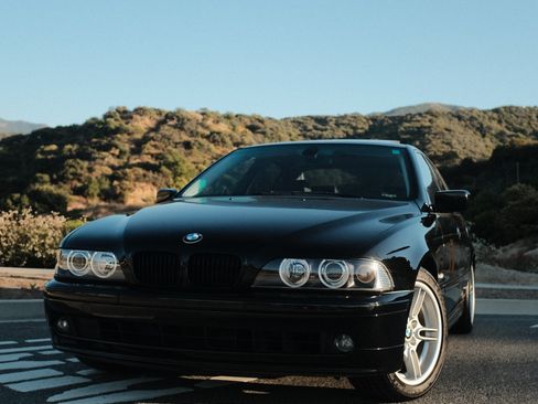 Used 2002 BMW 540i Sedan image 15