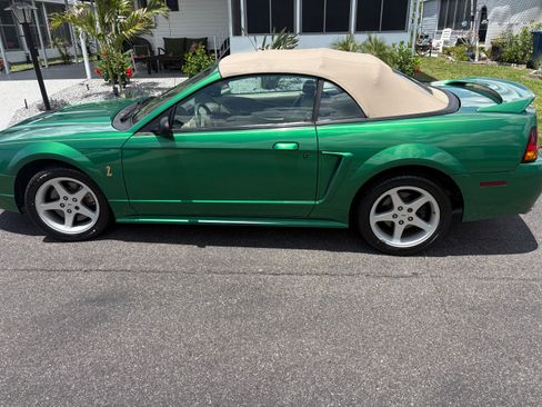 Used 1999 Ford Mustang Cobra RWD image 2