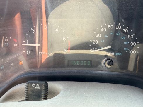 Used 1999 Jeep Wrangler Sport AWD/4WD image 18