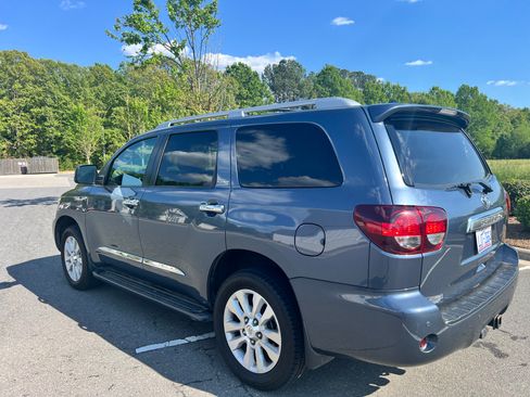 Used 2018 Toyota Sequoia Platinum image 4