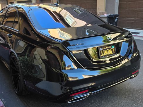 Used 2019 Mercedes-Benz S 560 Sedan image 16