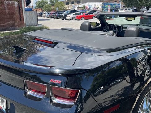 Used 2011 Chevrolet Camaro SS w/ RS Package image 6