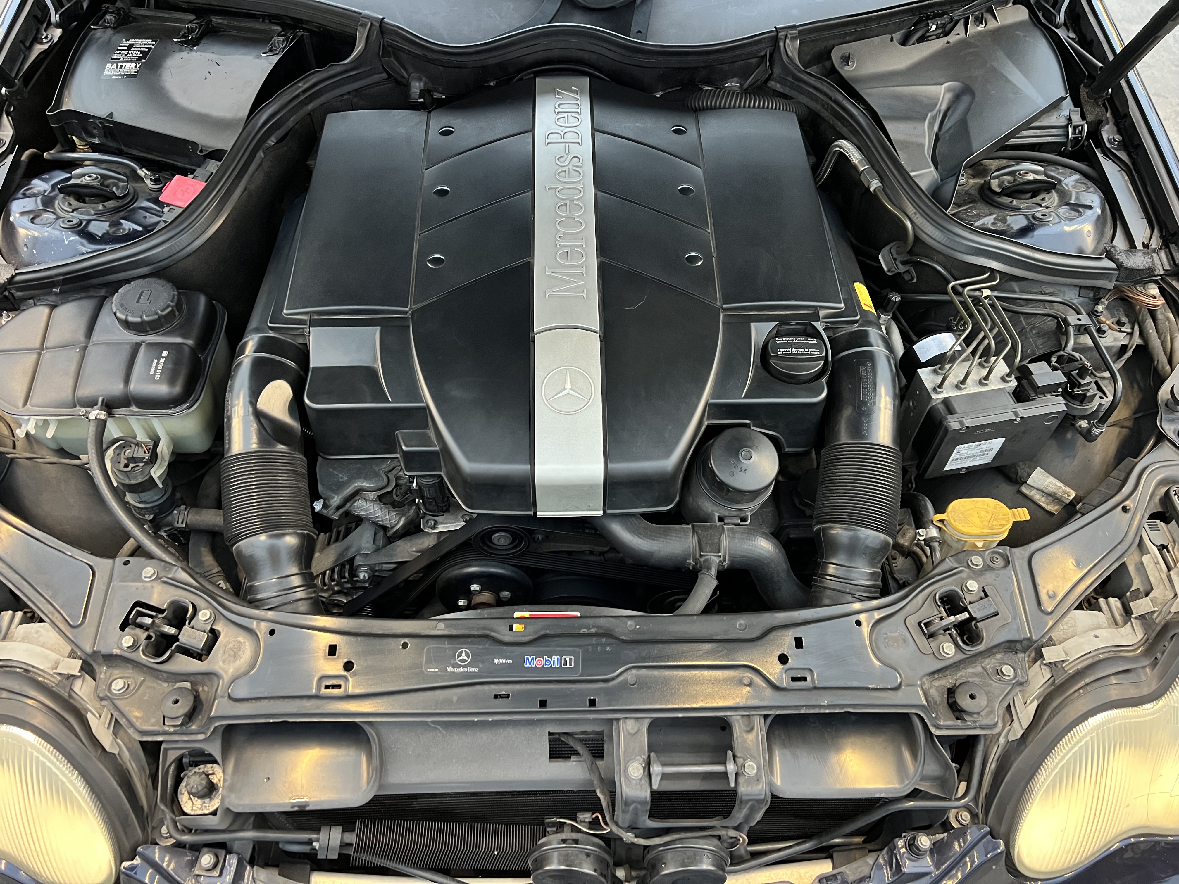 Used 2002 Mercedes-Benz C 240 Sedan image 14